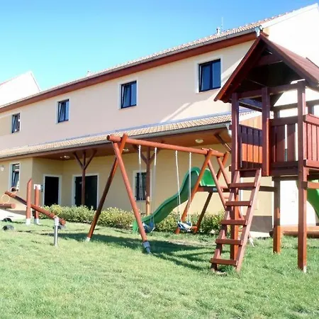 Apartmany, Penzion, Wellness U Zlate Rybky