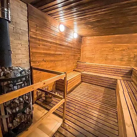 Apartmany, Penzion, Wellness U Zlate Rybky 3*